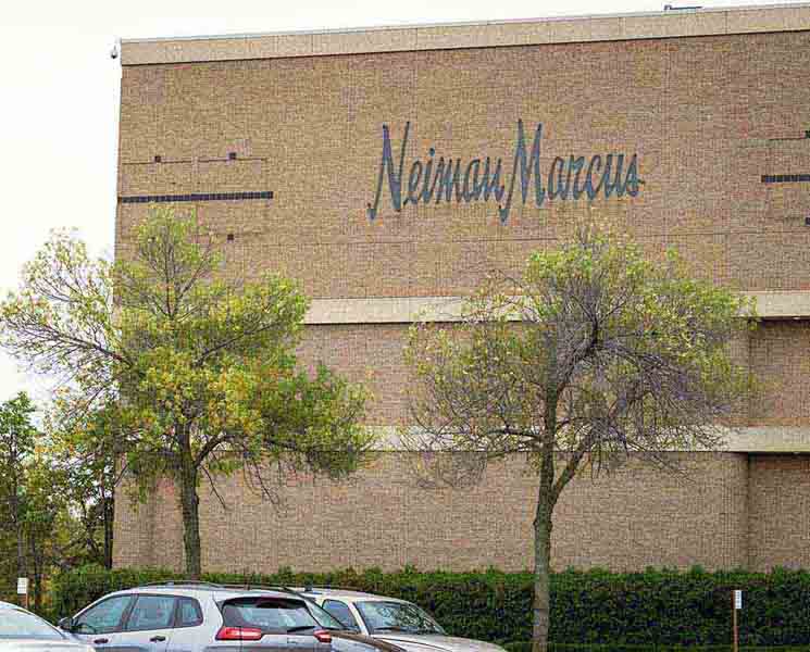 Neiman Marcus sends notices of breach to 4.3 million customers
