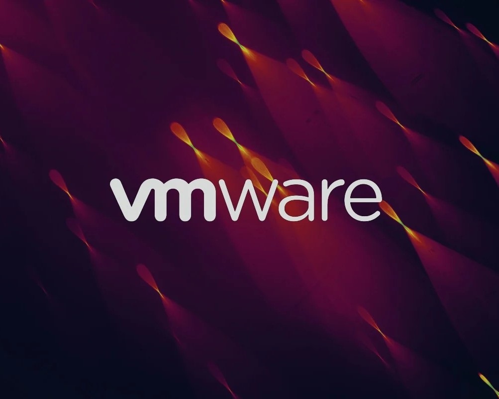 VMware Aria CISA warns customers to immediately patch products